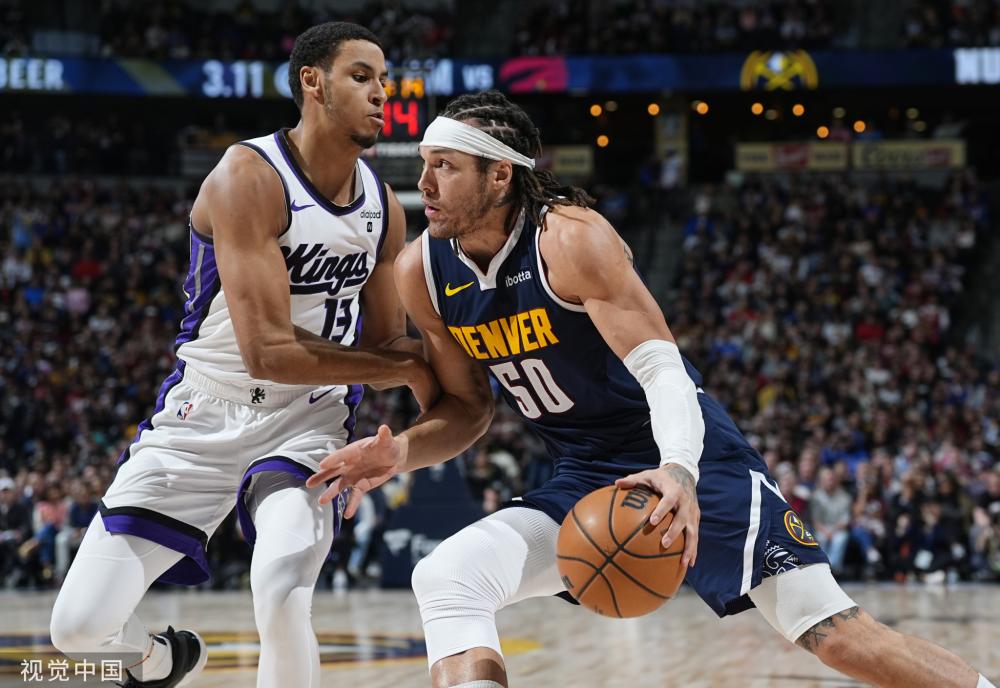 挺身而出 挺身而出