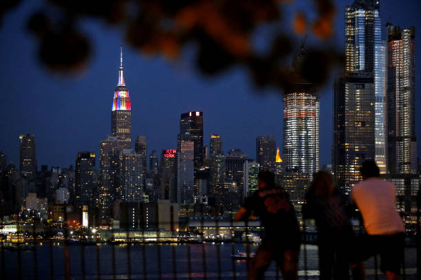 的表象到深 的表象到深